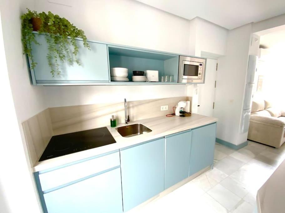 My Home In Triana, Luminoso Y Acogedor Apartamento เซบีญา ภายนอก รูปภาพ